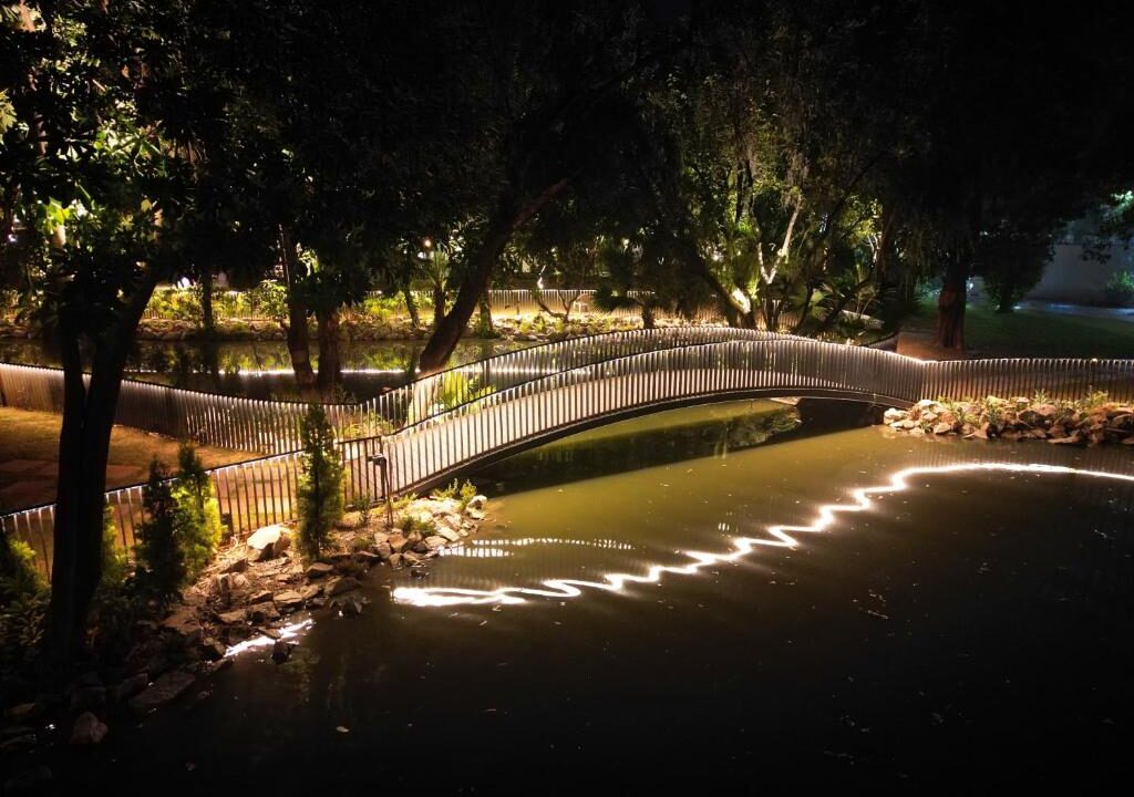 THE BEST WESTERN RESORT